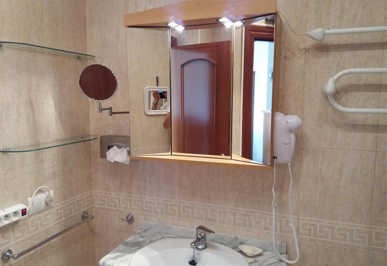 אלמרימר Fabulous Sunny Apartment מראה חיצוני תמונה