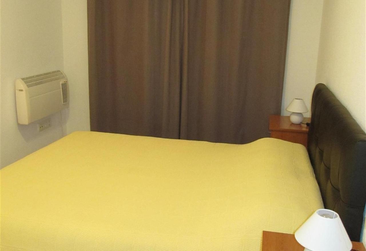 אלמרימר Fabulous Sunny Apartment מראה חיצוני תמונה